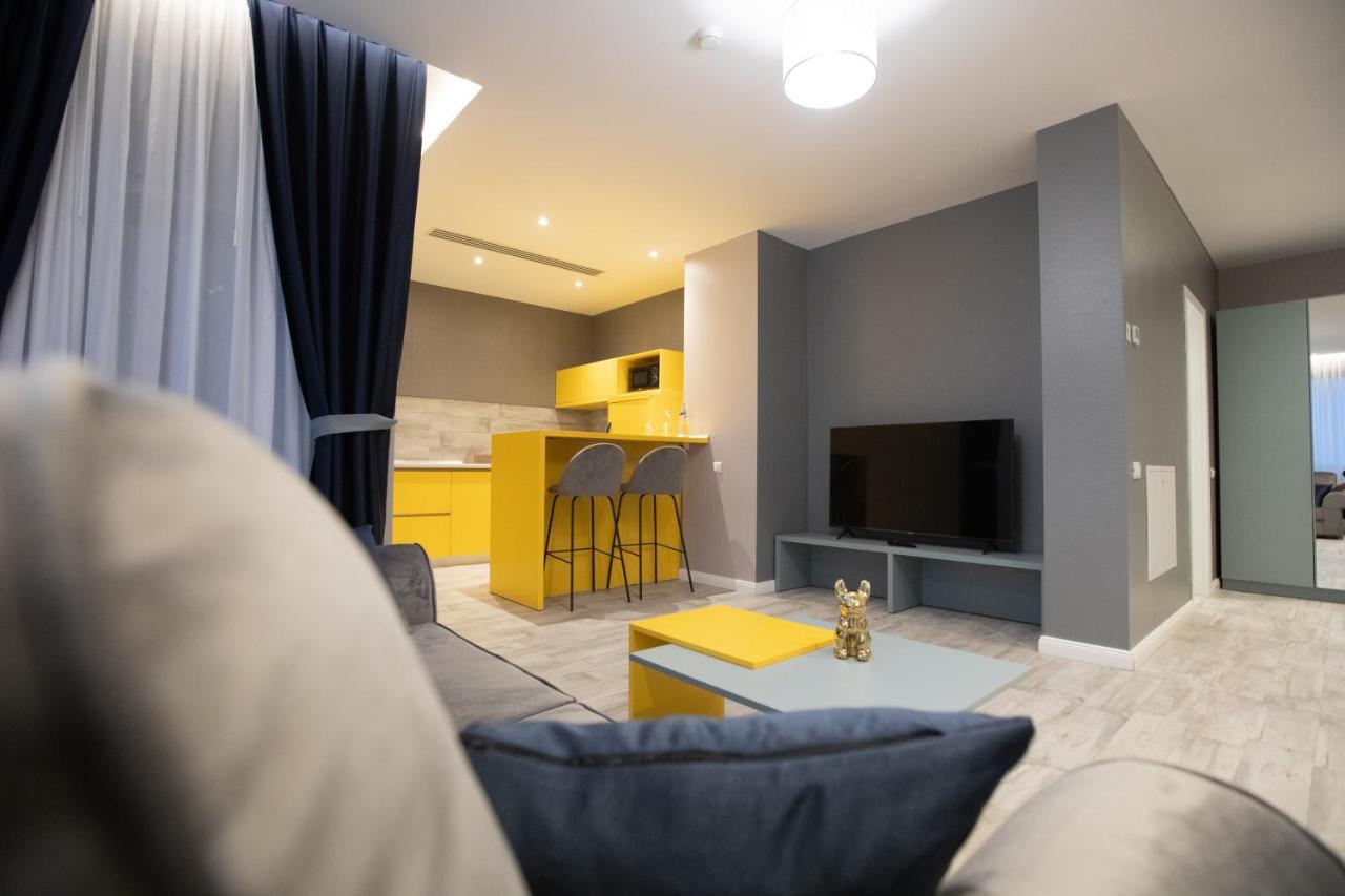 Omnia Apartments Iasi Exterior photo