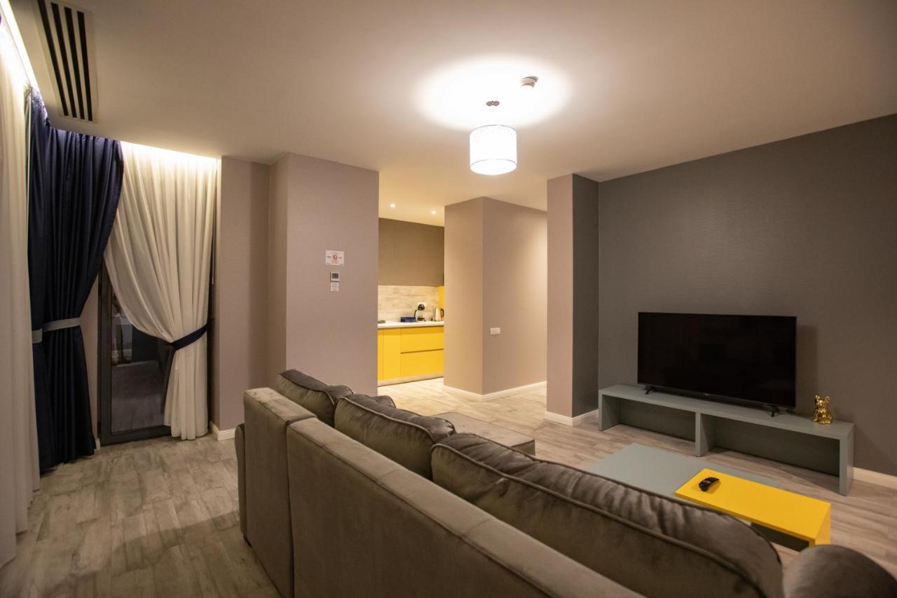 Omnia Apartments Iasi Exterior photo
